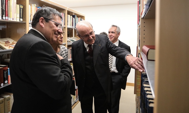 Thumbnail da galeria Inauguração da Biblioteca Fernão Mendes Pinto